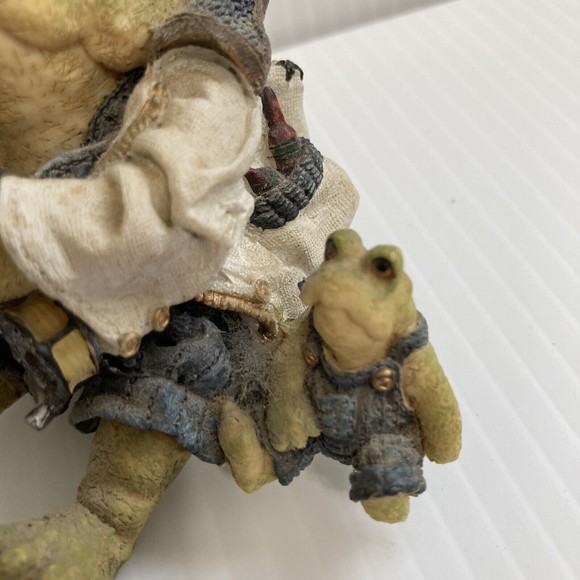 Father & Son Fly Fishing Boyds Bears & Friends Frog Resin Figurine 4 x 4 x 3 in - Picture 6 of 14